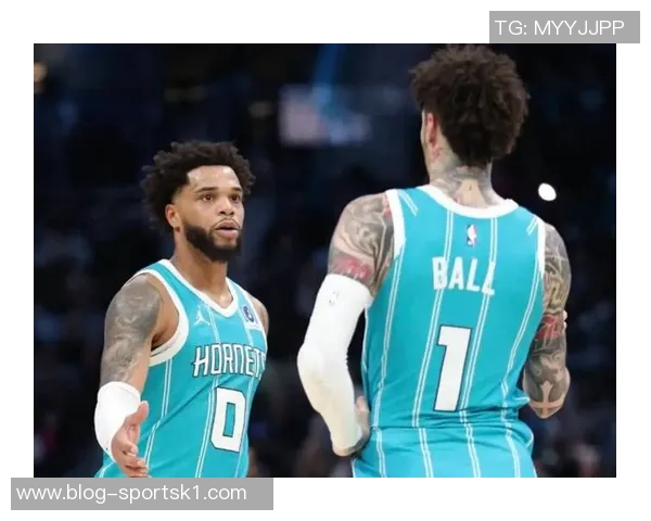 黄蜂队一月表现出色净效率与进攻效率双双领跑联盟战胜雷霆马刺掘金 黄蜂队一月表现出色净效率与进攻效率双双领跑联盟战胜雷霆马刺掘金